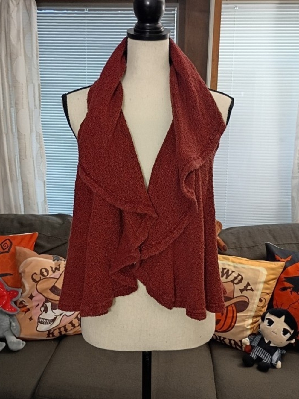 Cut Loose Rust Red Open Front Ruffle Waterfall Razorback Knit Vest, Medium